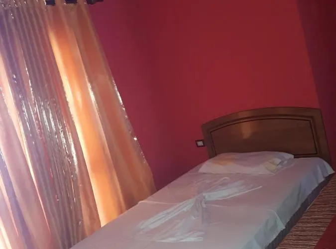 Meteor Hotel New Shtoj