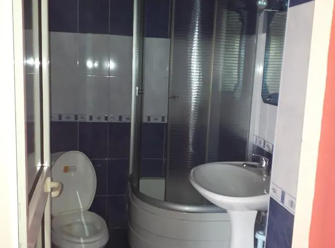 Meteor Hotel New Shtoj